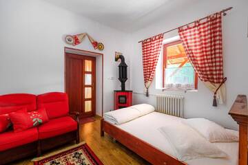 Фото номера Стандартный двухместный номер с 1 кроватью Гостевой дом Cabana Bucin г. Бучин 8